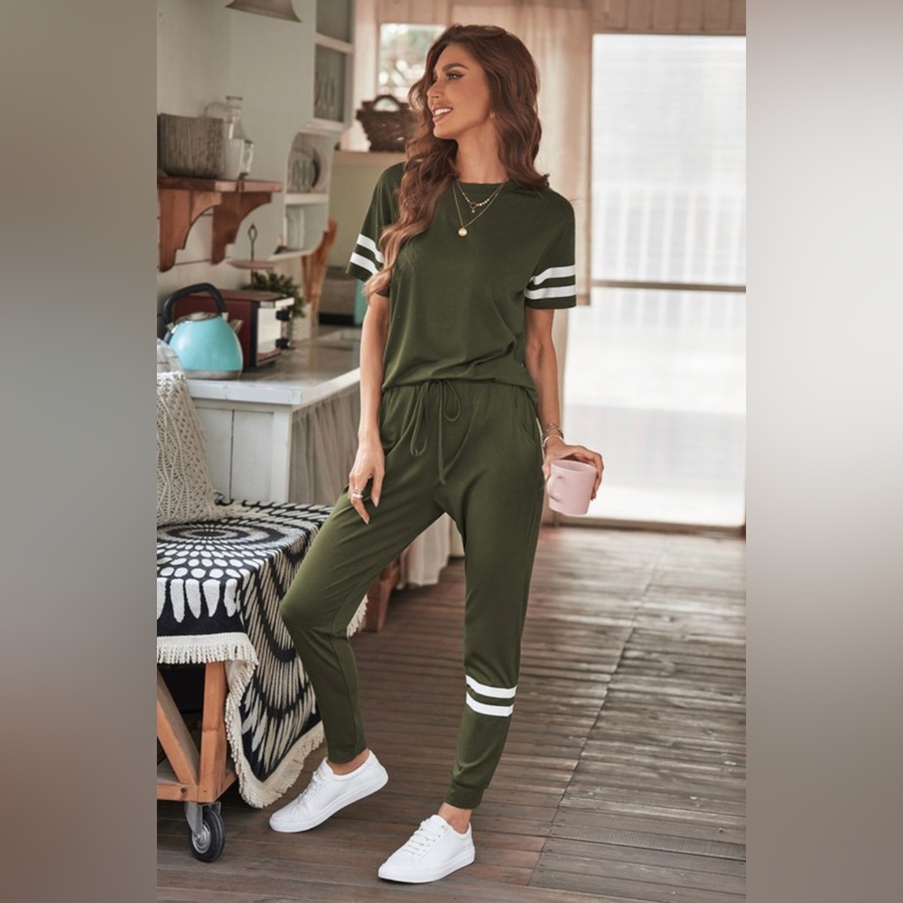 Short Sleeve Jogger Set